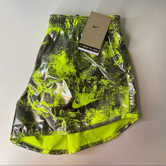 Nike Air Women's 3" Running Shorts Volt Size S,M,XL - Picture 7 of 12